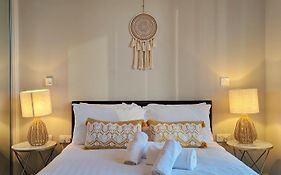 Viva 1 Bed Apartment Birmingham City Centre